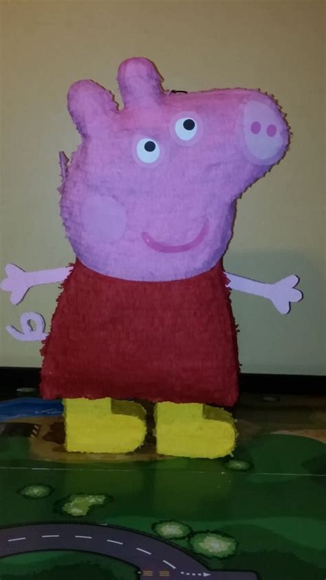 Peppa Pig Party Pinata Yellow boots