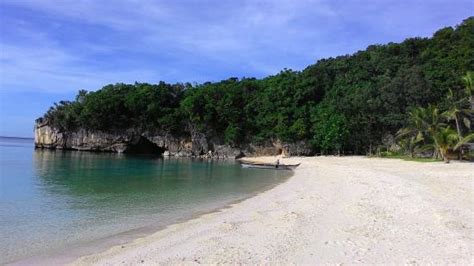 PAGBILAO TRAVEL GUIDE: Puting Buhangin at Kwebang Lampas in Quezon Province - It's More Fun With ...