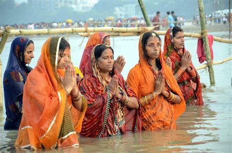 View Patna: Chhath Puja celebrated in Patna