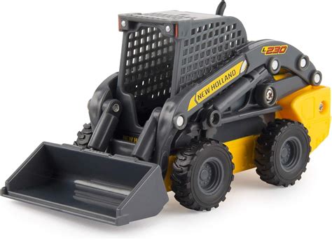 Amazon.com: ERTL 1:32 New Holland L230 Skid Steer Kids' Toy, Multi: Toys & Games