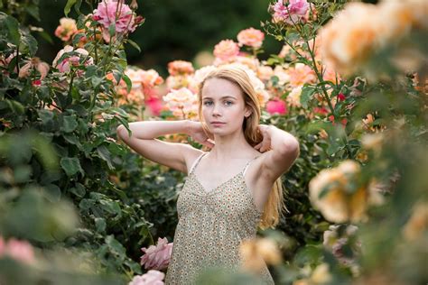 McKinley Park Rose Garden Senior Session - Fits & Stops Photography