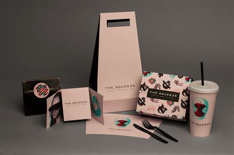 The Squeeze Juice Bar & Cafe Takeaway Packaging on Behance