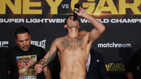 Ryan Garcia chugs beer at weigh-in after failing to make weight