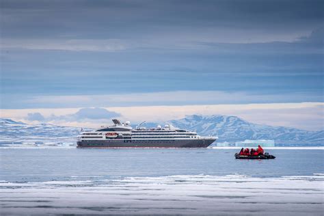 Iceland and Greenland cruise with famed mountaineer