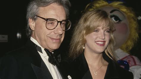 Inside The Tragic Relationship Between Dorothy Stratten And Peter Bogdanovich