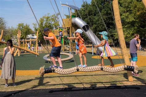 Friends of Manor Park | Playground Project