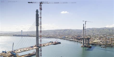 ACCIONA and its partners complete construction of the concrete towers for the Cebu Bridge in the ...