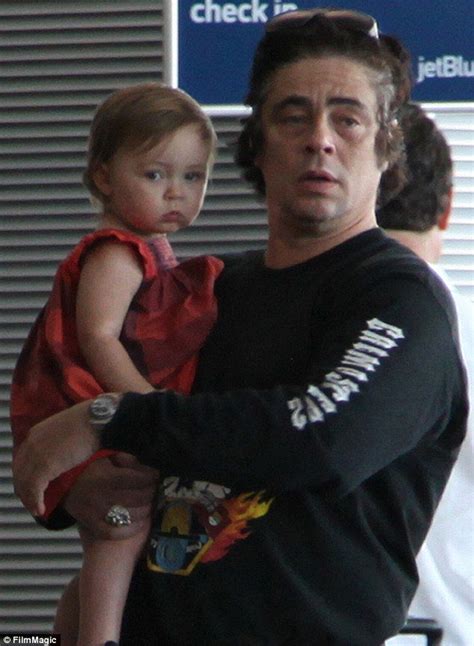 Benicio Del Toro Daughter