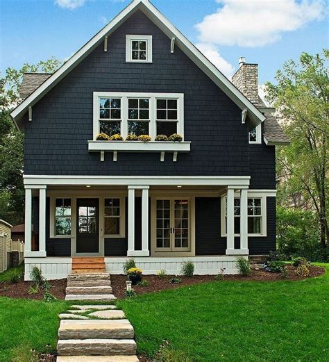 35-Awesome-Traditional-Cape-Cod-House-Exterior-Ideas-35 - inspiredetail.com