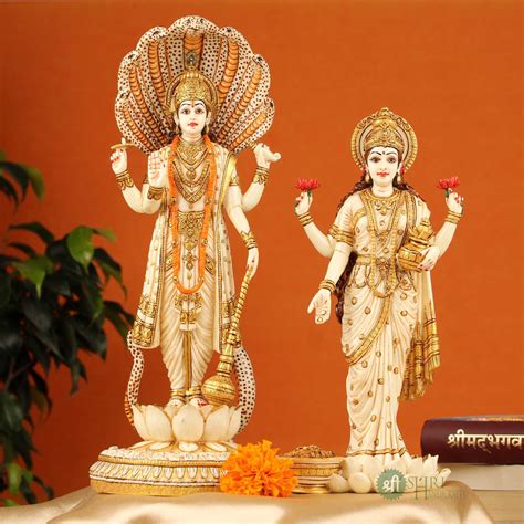 Lakshmi Narayan Idol in Resin, Standing Vishnu Lakshmi Statue, Laxmi ...