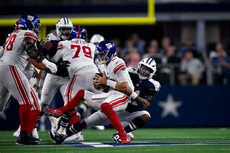 Cowboys get 2 more Micah Parsons’ sacks, not much of a challenge from Giants - The Athletic