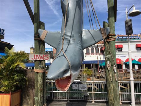 7 Hidden References to the JAWS Ride in Universal Studios Florida ...