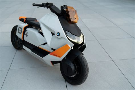 BMW Motorrad’s electric scooter concept ‘CE04’ - Adrenaline Culture of Speed