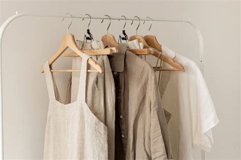 How to Care for Linen Clothing - Dengarden