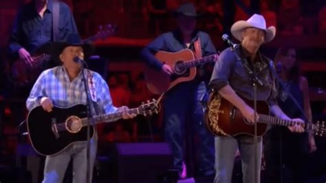 "Murder on Music Row": George Strait and Alan Jackson's Unforgettable Eulogy for Traditional ...