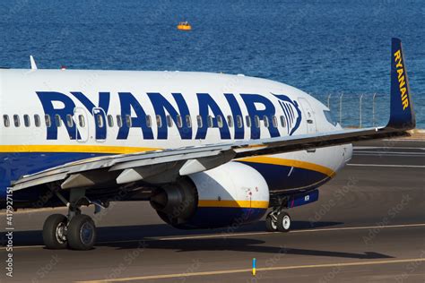 Ryanair Boeing 737-800 preparing for takeoff Stock Photo | Adobe Stock