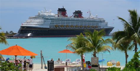 PARKsaver: new Disney Cruise destinations; Universal vacation package