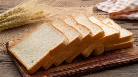 6 Grocery Store Breads To Buy, And 6 To Avoid