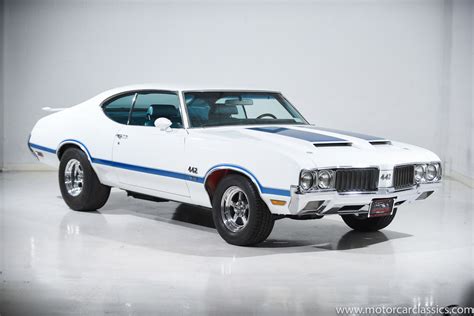 This Restored 1970 Oldsmobile 442 W-30 455/370 Costs New, 40% OFF