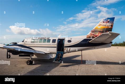 Governors harbour airport bahamas hi-res stock photography and images - Alamy