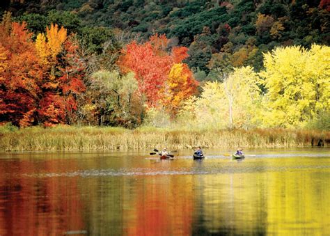 Fall Foliage Season in the Parks | Mass.gov