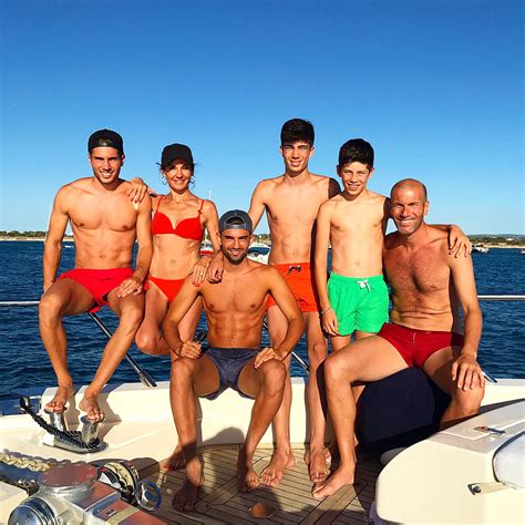 Real Madrid families, realmadridlocavictoria: Family Zidane in Ibiza...