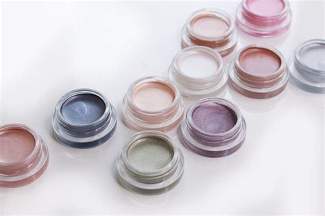 The Revlon Creme Eyeshadow is a lazy girl must-have (it's long-wearing too!) — Project Vanity