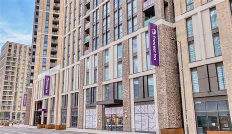 London Docklands (Canning Town) hotel | Premier Inn