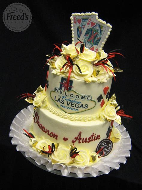 Las Vegas | Freed's Bakery Las Vegas | Vegas cake, Vegas themed wedding cake, Las vegas wedding ...