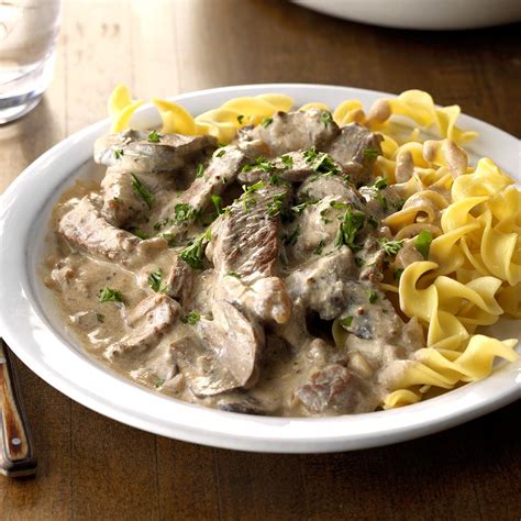 Slow Cooker Beef Stroganoff Recipe | Taste of Home