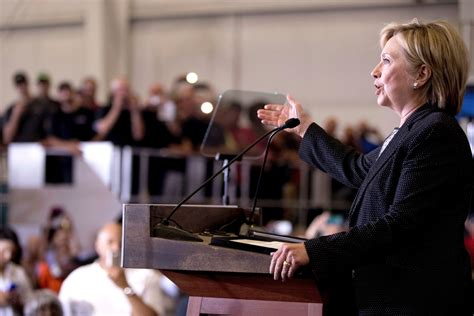 Hillary Clinton Blasts 'Outlandish Trumpian Ideas' in Economic Speech - ABC News