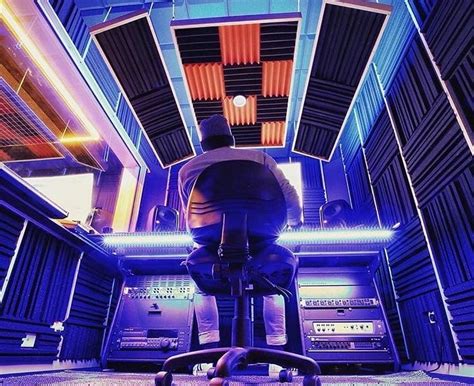 7 Insanely Cool LED Light Setups For Music Studios (We Love #7)