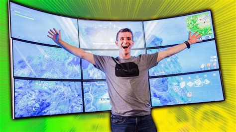 Gaming on the ULTIMATE 10K ULTRAWIDE Display! - YouTube