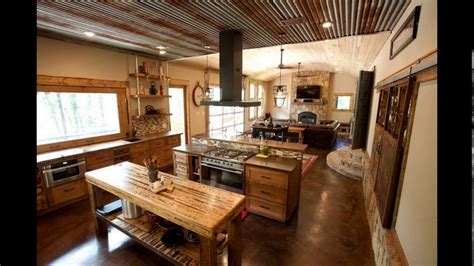 Farmhouse Barndominium Interior Ideas / They have a basic steel shell ...