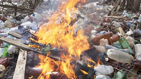 Open waste burning: A global issue | WMW