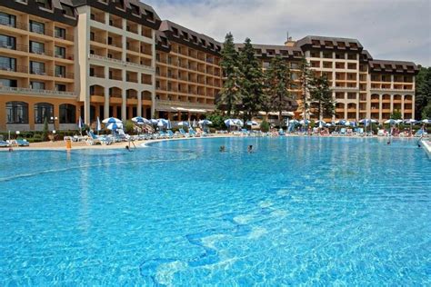 Riviera Beach Hotel, Golden Sands, Bulgaria. Book Riviera Beach Hotel ...