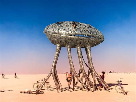 Nathaniel Barker Viral: Burning Man 2023 Preise