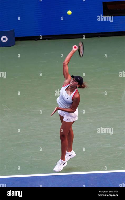 Madison Keys (USA) competing at the 2022 US Open Stock Photo - Alamy