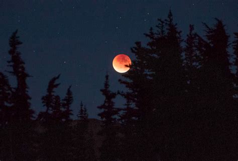 Why Was September's Lunar Eclipse So Dark? - Universe Today