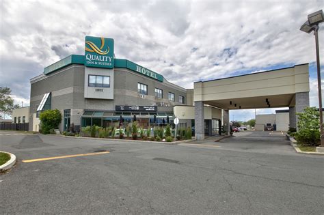 Hôtel Quality Inn & Suites Brossard | Quintcap