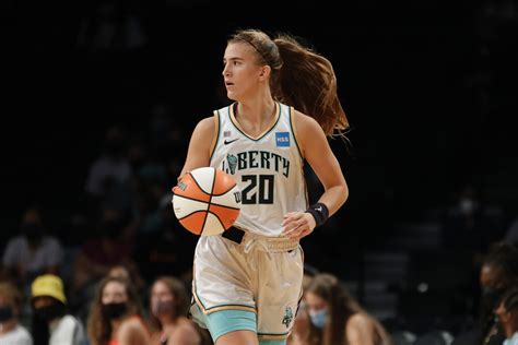 Sports World Reacts To The Sabrina Ionescu Announcement - The Spun