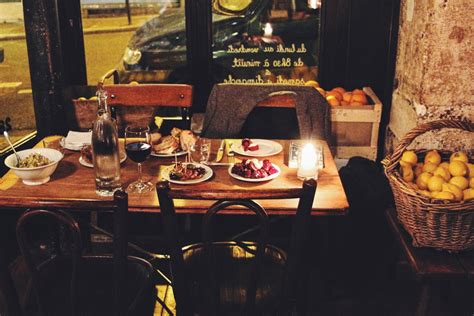 The Most Romantic Restaurants in Paris | Vogue