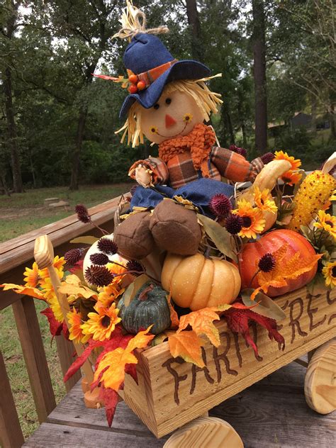 Fall Wagon centerpiece,Thanksgiving centerpiece,pumpkin wagon,Scarecrow ...