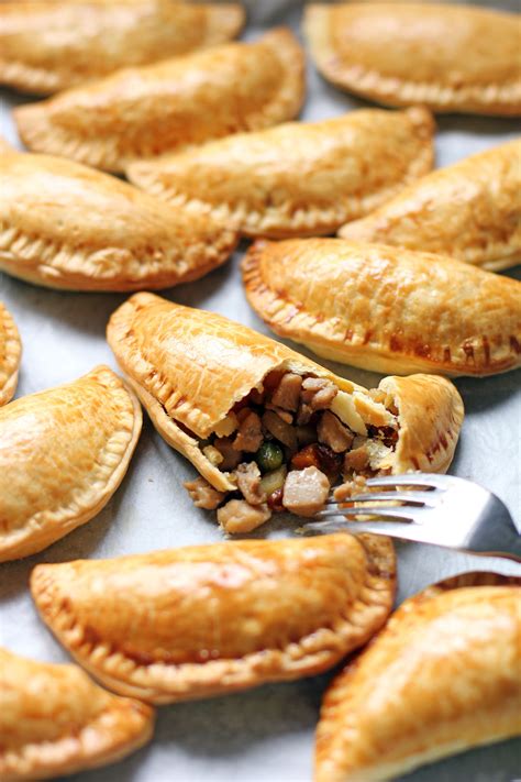 Chicken Empanada - Ang Sarap