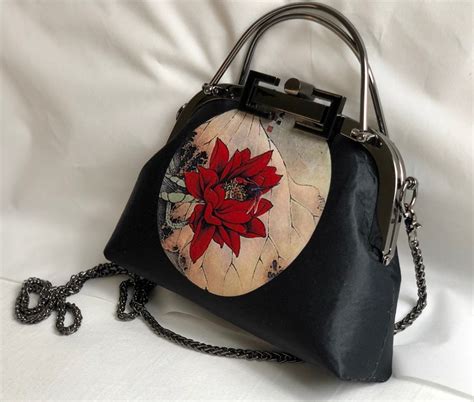 Kiss Lock Handbag / Kiss Lock Purse / Floral Handbag / - Etsy