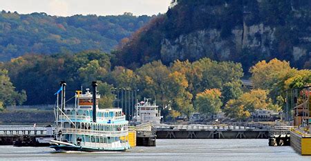 Riverboat Twilight Mississippi River Cruises - Mississippi River ...