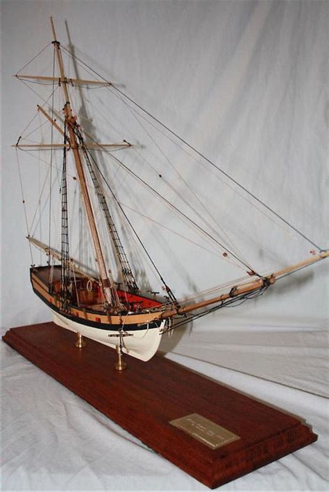 Armed Virginia Sloop | Model ship building, Sloop of war, Model ships