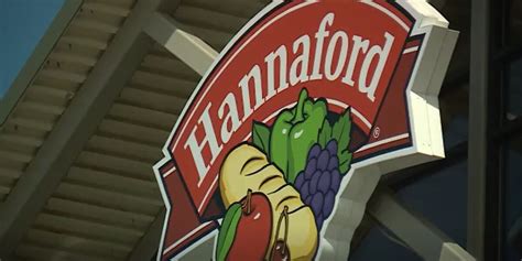 Hannaford recalls bakery-made triple-layer chocolate cake due to ...