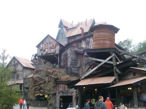 Mystery Mine (Dollywood) - Coasterpedia - The Roller Coaster and Flat Ride Wiki