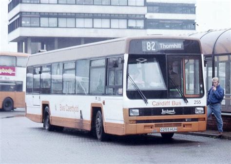 Cardiff 255 (G255 HUH) | Leyland Lynx Cardiff Bus Station Se… | Flickr